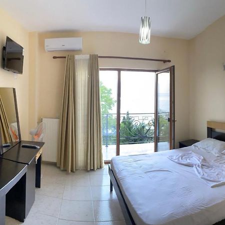 Kukesi Resort Azem Lin ภายนอก รูปภาพ