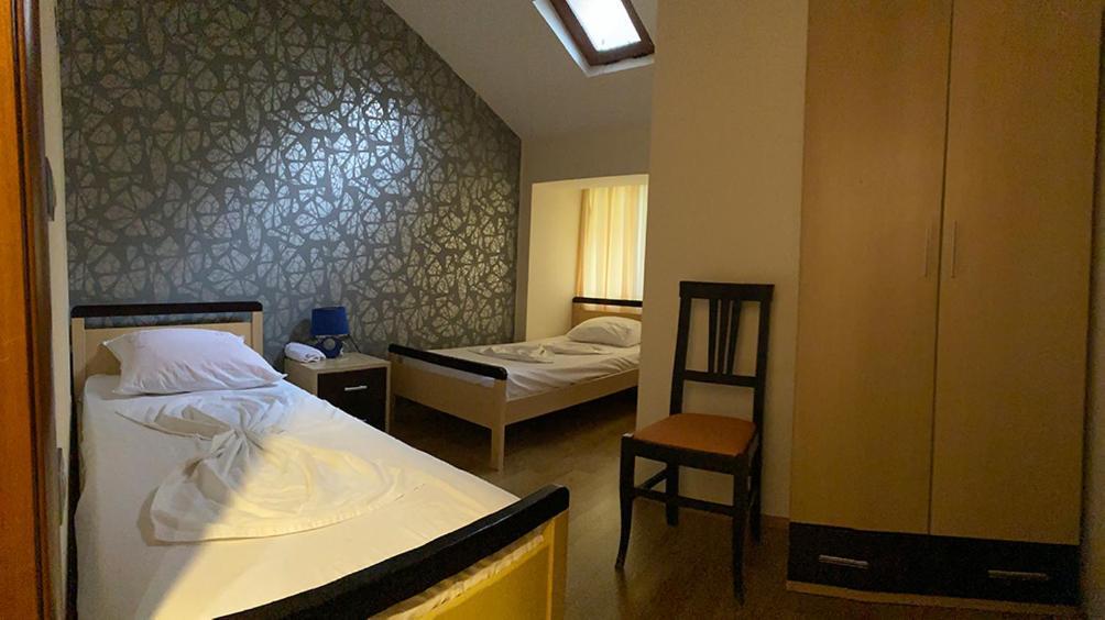 Kukesi Resort Azem Lin ภายนอก รูปภาพ
