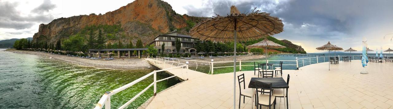 Kukesi Resort Azem Lin ภายนอก รูปภาพ